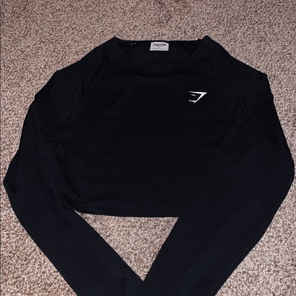 NWOT Gymshark training long sleeve crop top.